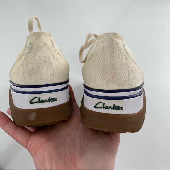 Clarks womens chunky sneakers size 7.5 canvas platforms 
Lace up retro - Picture 6 of 12